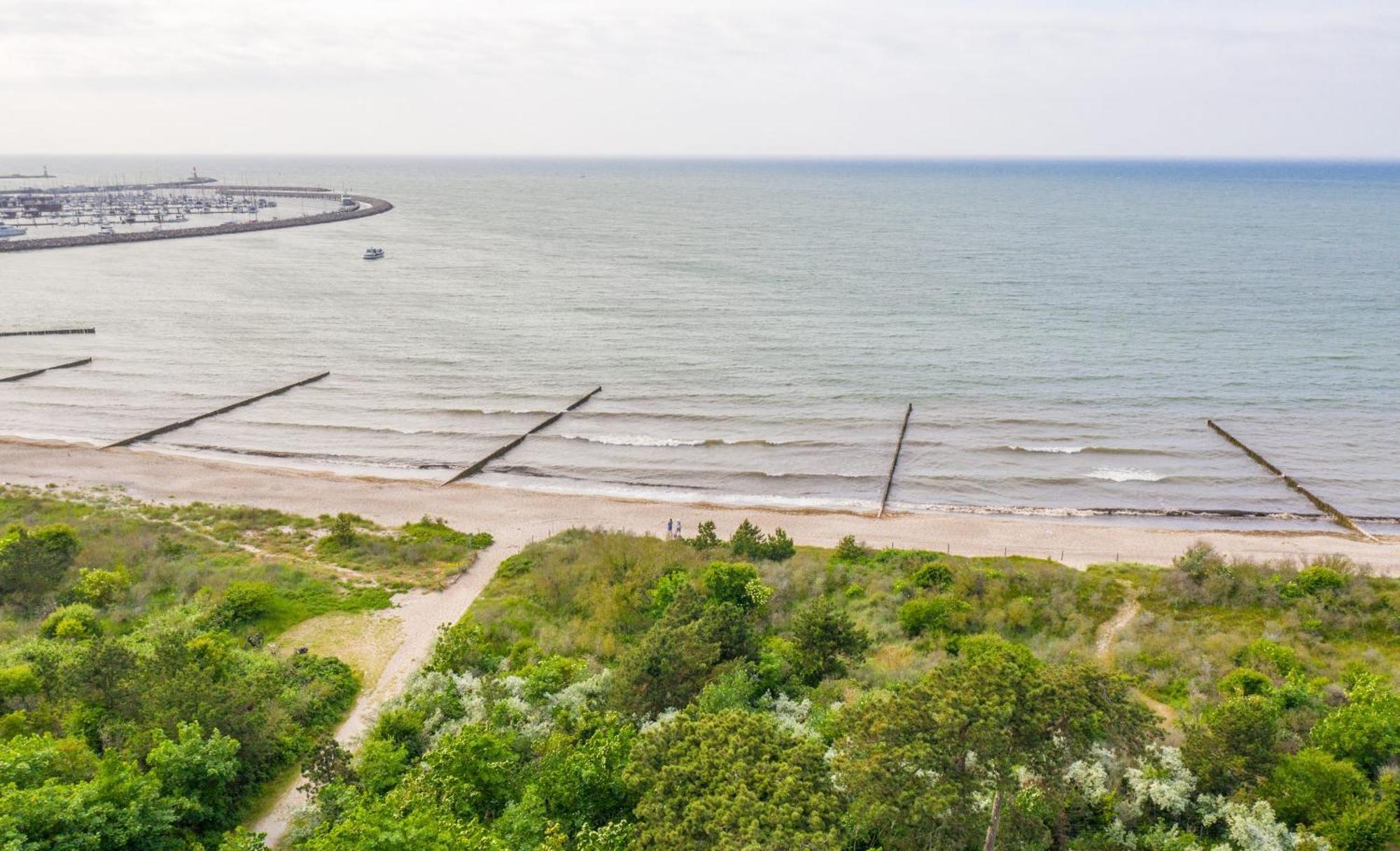 Apartment Schmidt - Strandhaus Direkt Am Mit Sauna, Sport Und Duenengarten Iv *